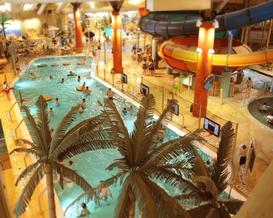 Готель Clarion Pointe Near Erie Casino Екстер'єр фото